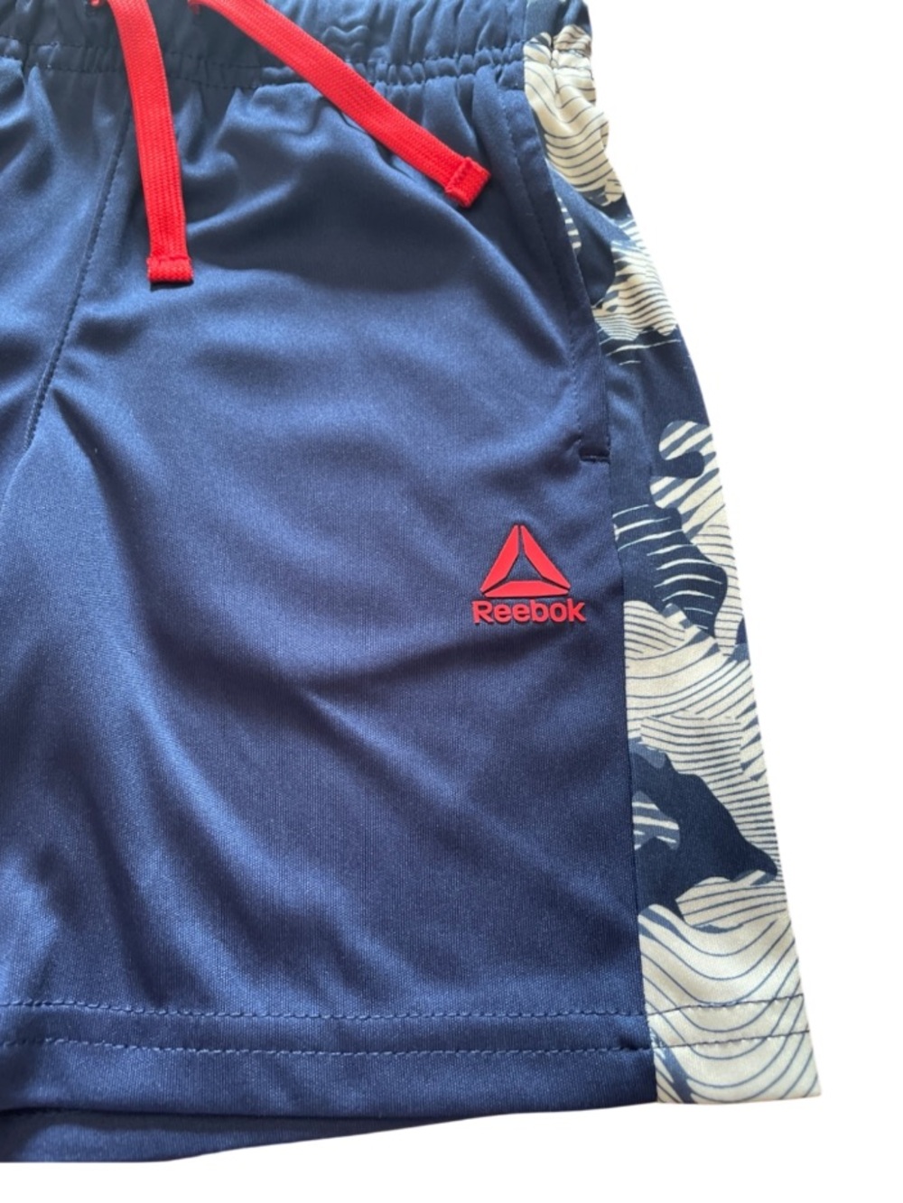 Boys 4T Reebok Short Set - Picture 7 of 9